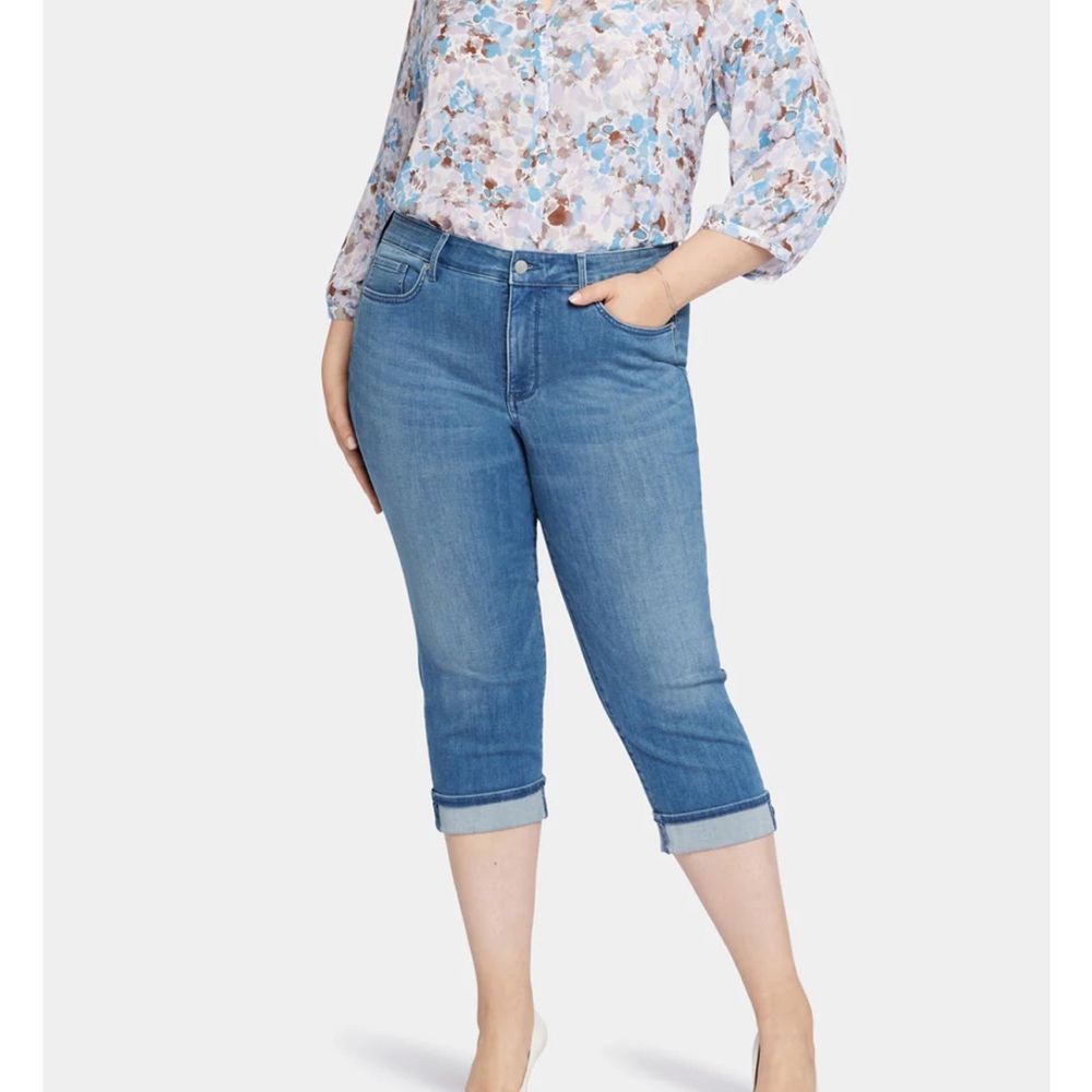 NWT NJDJ Marilyn Straight Crop Jeans In Plus Size 22W